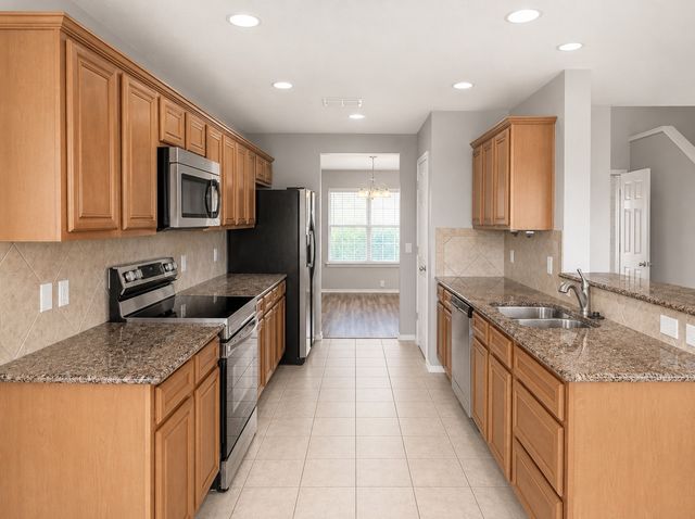 8108 Toltec Court, Arlington, TX 76002