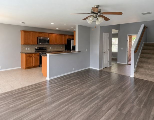 8108 Toltec Court, Arlington, TX 76002