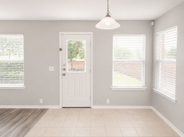8108 Toltec Court, Arlington, TX 76002