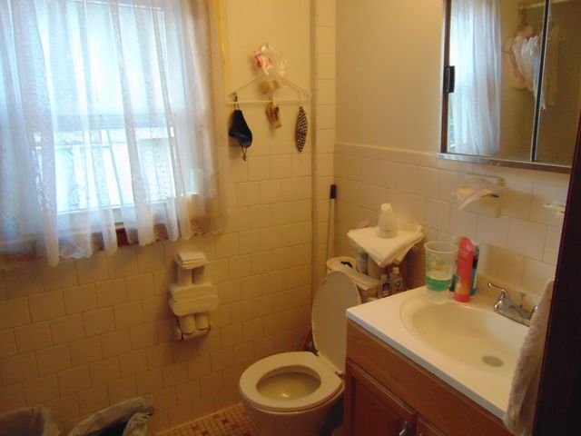 152 Holbrook Rd, Quincy, MA 02171