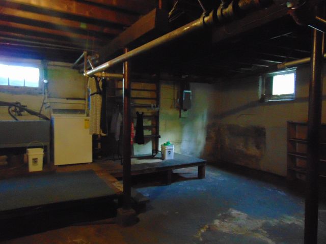 152 Holbrook Rd, Quincy, MA 02171