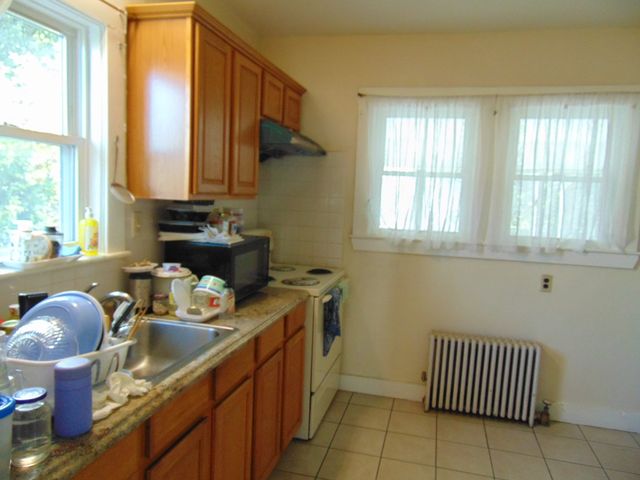 152 Holbrook Rd, Quincy, MA 02171