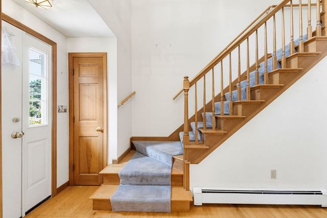 24 Cinnamon Cir 24, Walpole, MA 02081