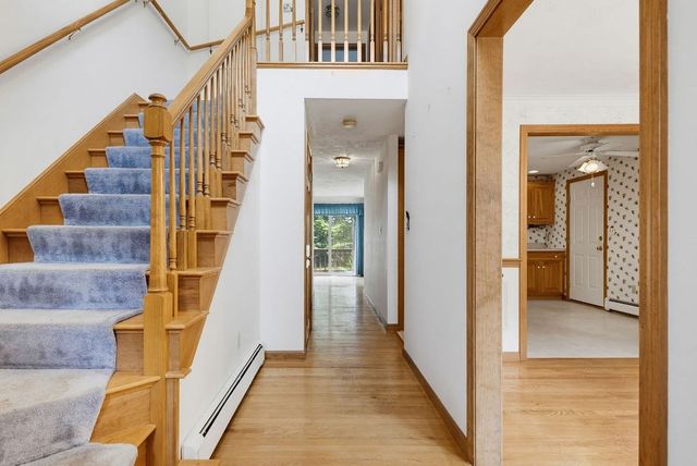 24 Cinnamon Cir 24, Walpole, MA 02081