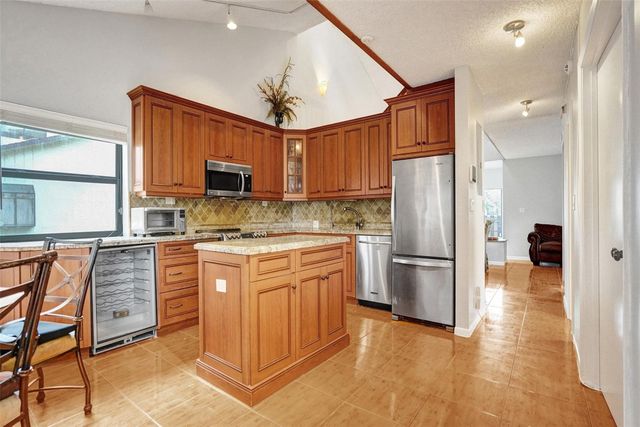 7680 NW 79th Avenue P 1, Tamarac, FL 33321