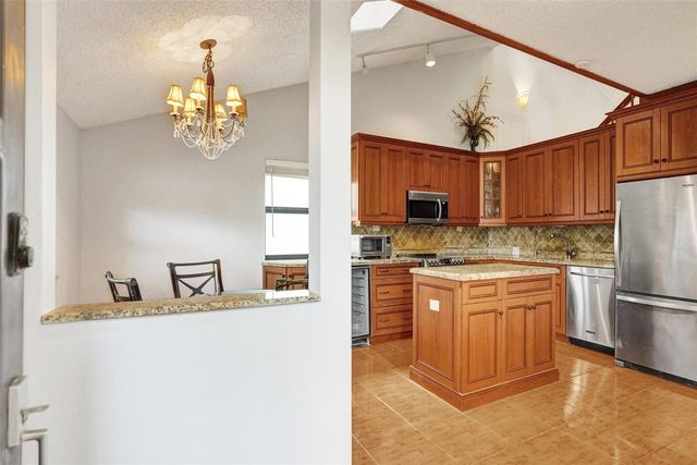 7680 NW 79th Avenue P 1, Tamarac, FL 33321