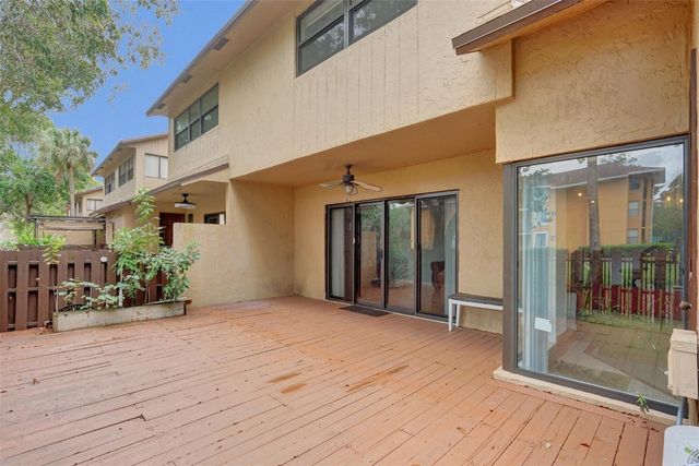 7680 NW 79th Avenue P 1, Tamarac, FL 33321