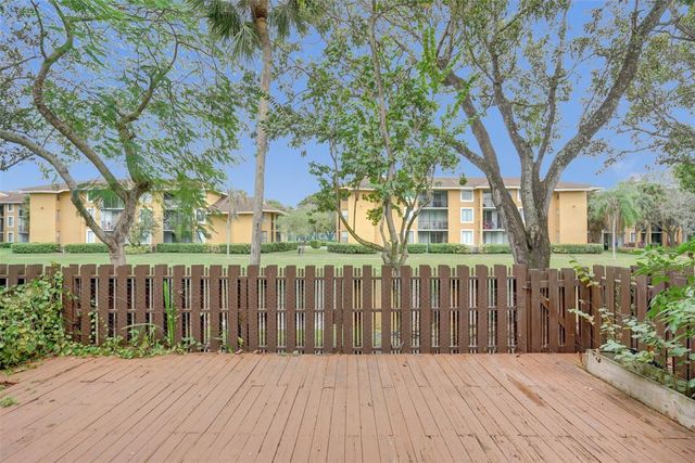 7680 NW 79th Avenue P 1, Tamarac, FL 33321