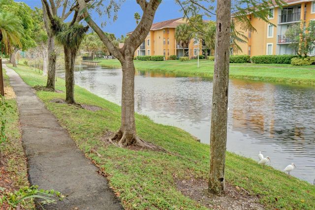 7680 NW 79th Avenue P 1, Tamarac, FL 33321