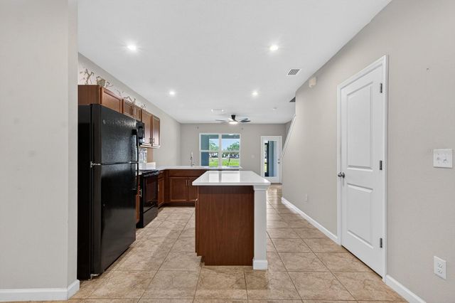 3048 VICTORIA INLET DRIVE, Holiday, FL 34691