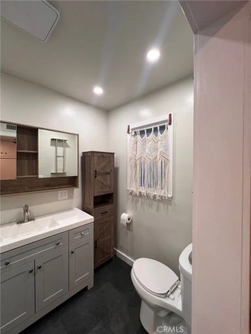 20933 Hemmingway Street, Canoga Park, CA 91304