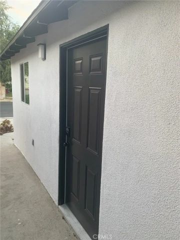 20933 Hemmingway Street, Canoga Park, CA 91304