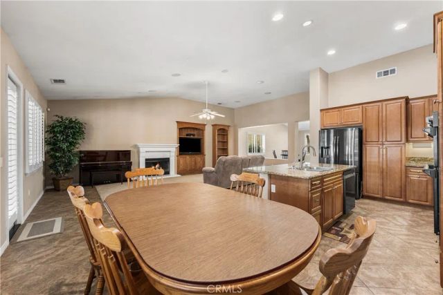 3724 Neola Way, Lancaster, CA 93536