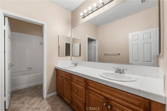 3724 Neola Way, Lancaster, CA 93536