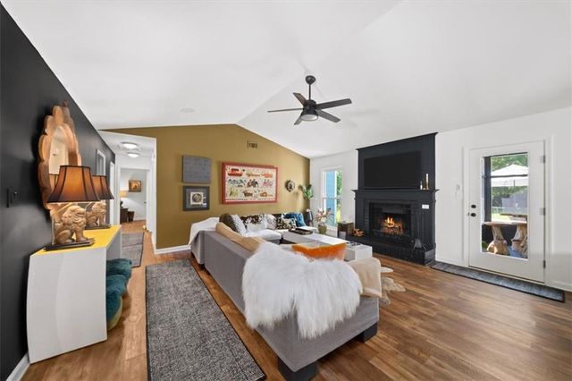 3120 Maple Lane, Alpharetta, GA 30009