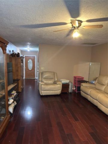 1515 Lindale Circle, Norman, OK 73069