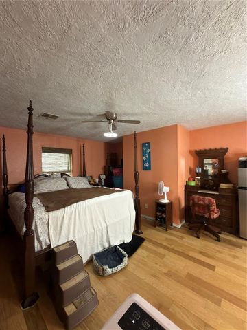 1515 Lindale Circle, Norman, OK 73069