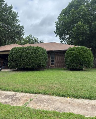 1515 Lindale Circle, Norman, OK 73069