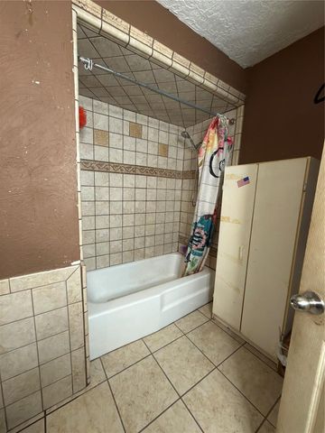 1515 Lindale Circle, Norman, OK 73069