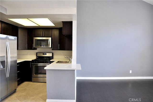 61 Alicante Aisle 65, Irvine, CA 92614