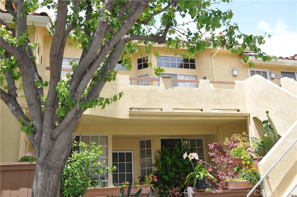 61 Alicante Aisle 65, Irvine, CA 92614