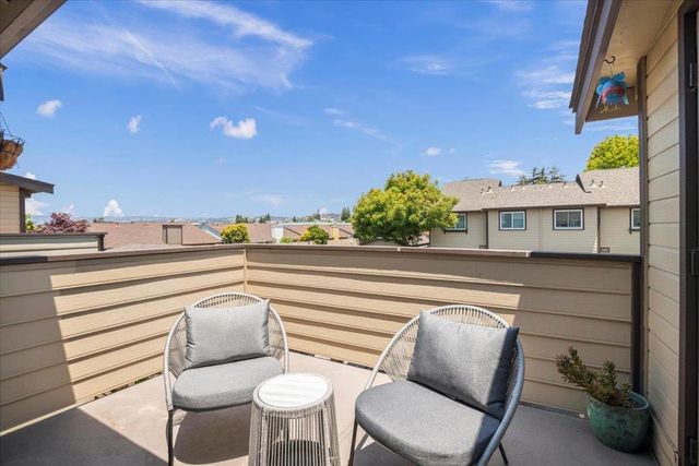 3847 Yorkshire Street 8, San Leandro, CA 94578