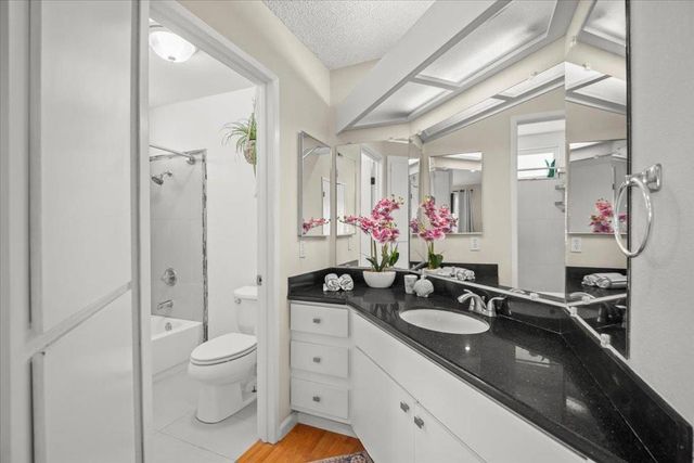 3847 Yorkshire Street 8, San Leandro, CA 94578