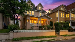 222 E 30Th St, Paterson City, NJ 07514