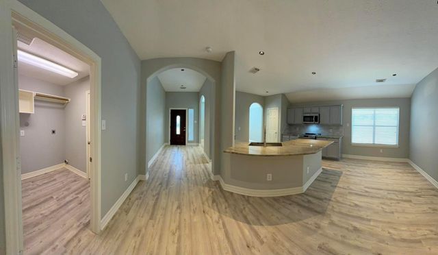 19438 Nasworthy Drive, Tomball, TX 77375