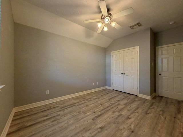 19438 Nasworthy Drive, Tomball, TX 77375