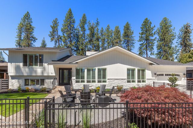 10101 N Pines RD, Hayden Lake, ID 83835