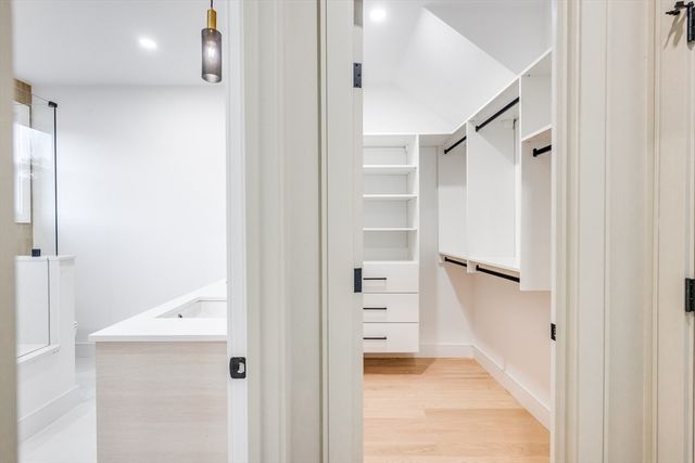 290 Watertown St C, Newton, MA 02458