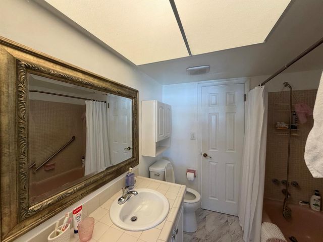 2551 W Golf Boulevard 204, Pompano Beach, FL 33064
