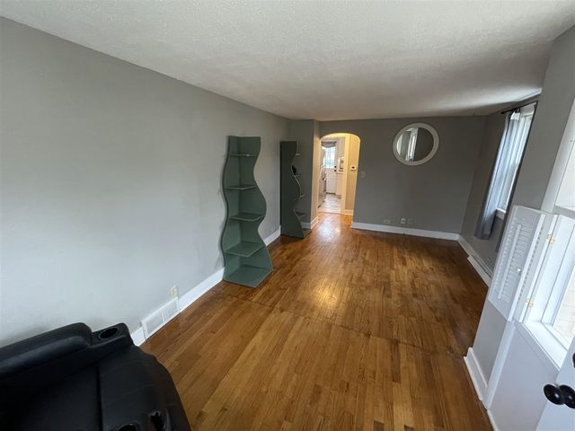 3817 S Rose Street, Kalamazoo, MI 49001