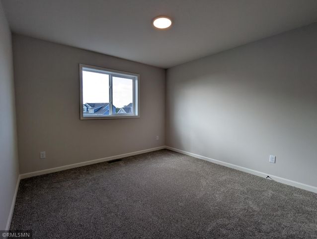 1720 Meadows Drive NE, East Bethel, MN 55011