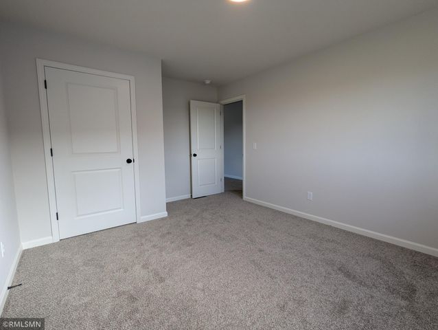 1720 Meadows Drive NE, East Bethel, MN 55011