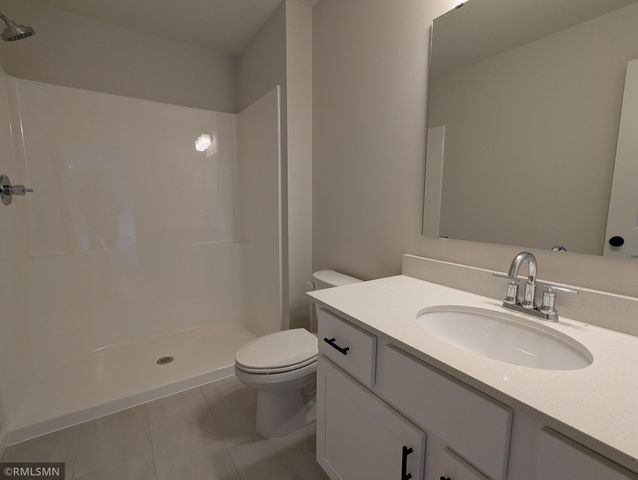 1720 Meadows Drive NE, East Bethel, MN 55011