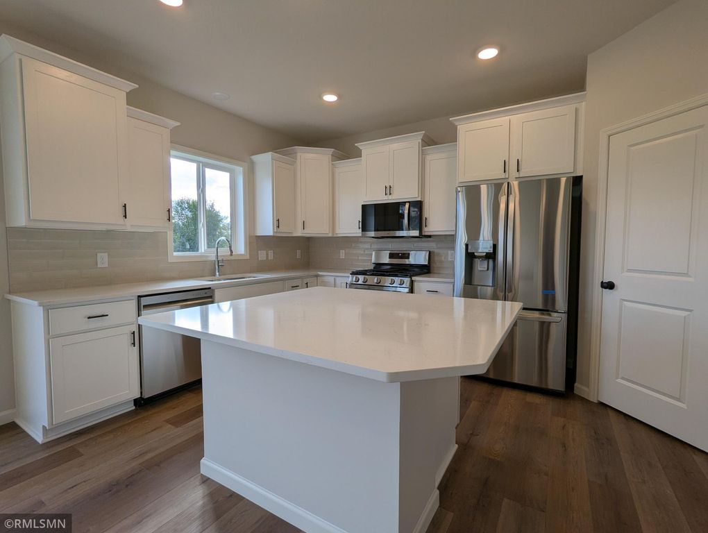 1720 Meadows Drive NE, East Bethel, MN 55011 — photo 5