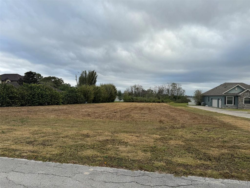 2060 KENNWOOD GROVE LANE, Auburndale, FL 33823