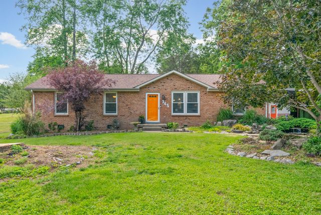 345 Lake Court Dr, Clarksville, TN 37043