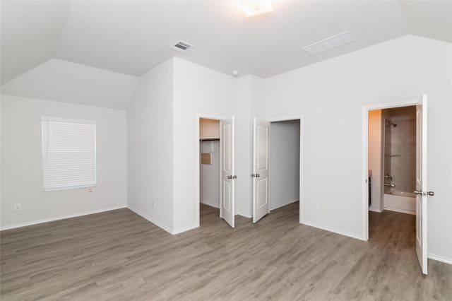25246 Sanitas Valley Drive, Porter, TX 77365