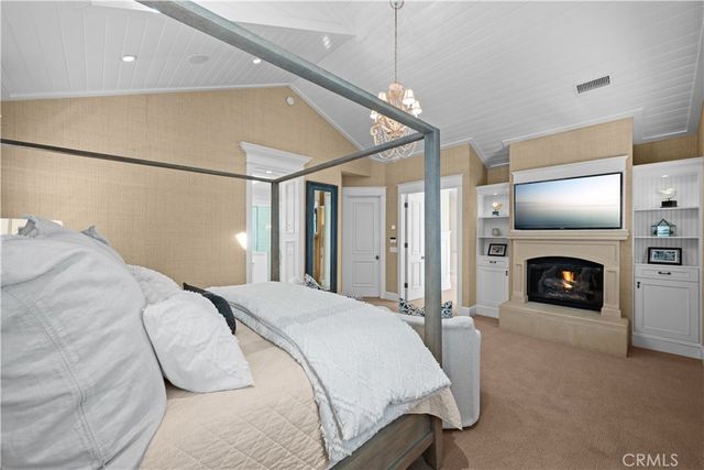 33 Palermo Walk, Long Beach, CA 90803