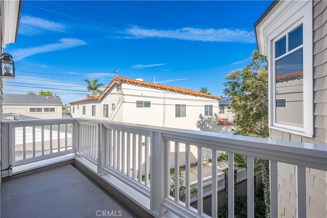 33 Palermo Walk, Long Beach, CA 90803