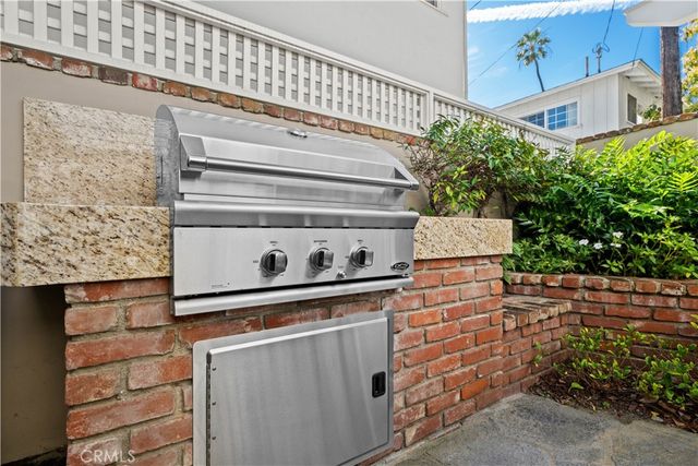 33 Palermo Walk, Long Beach, CA 90803