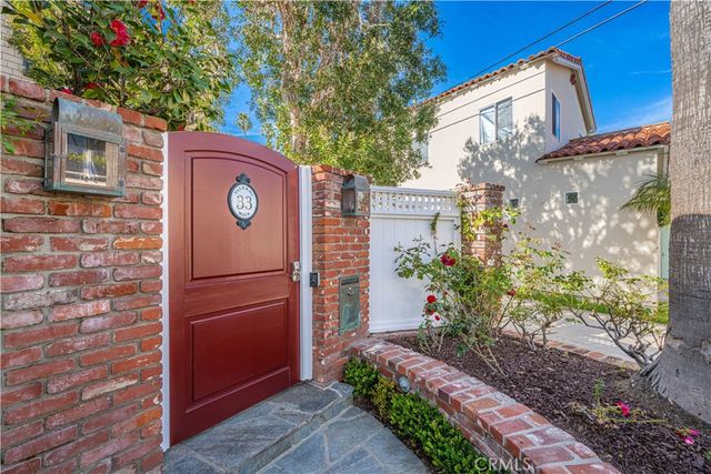 33 Palermo Walk, Long Beach, CA 90803