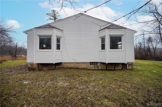 5074 Millersport Highway, Amherst, NY 14051