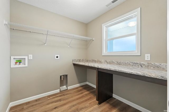 5098 Sickle Cove, Fort Wayne, IN 46818