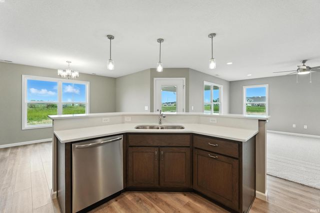 5098 Sickle Cove, Fort Wayne, IN 46818