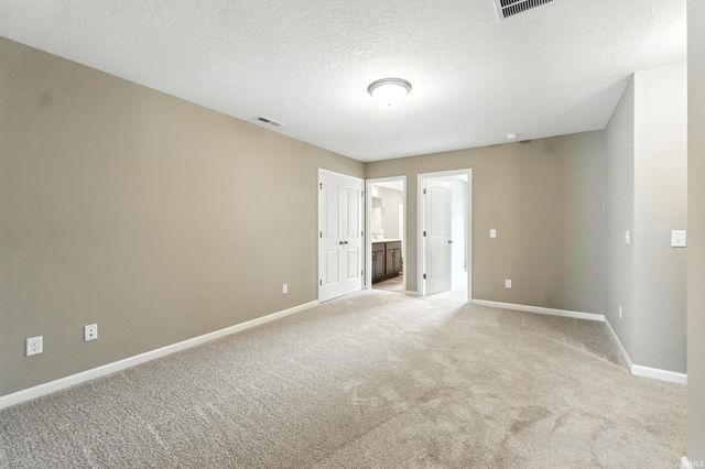 5098 Sickle Cove, Fort Wayne, IN 46818