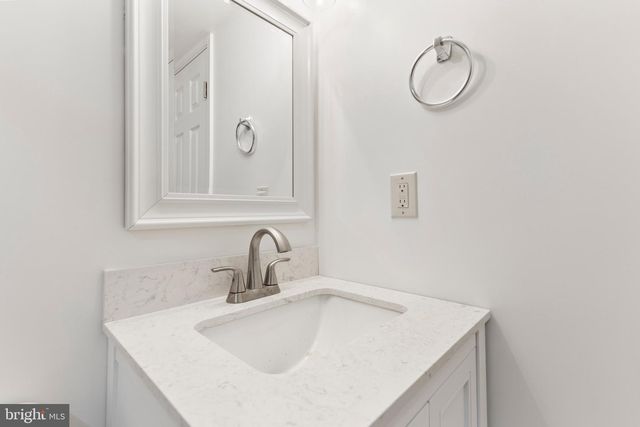 3213 GREENCASTLE RD, Burtonsville, MD 20866